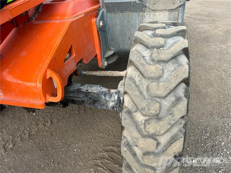 Xtreme XR1045 Telehandler 텔러 핸들러