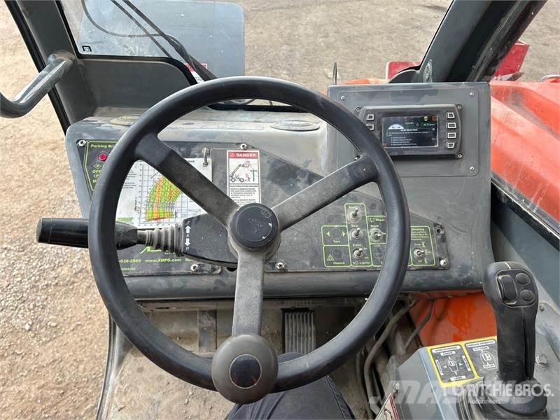 Xtreme XR1045 Telehandler 텔러 핸들러