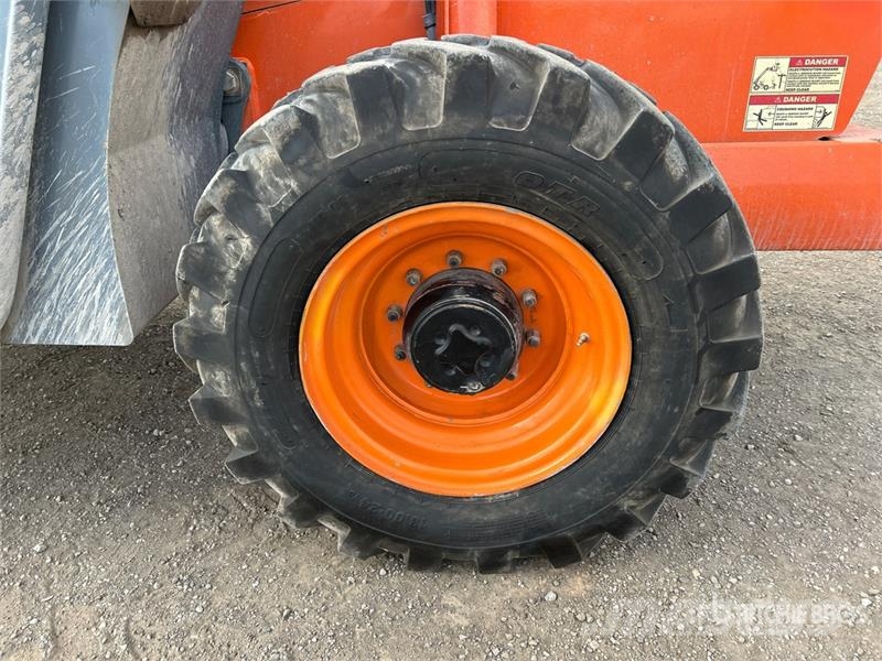Xtreme XR1045 Telehandler 텔러 핸들러