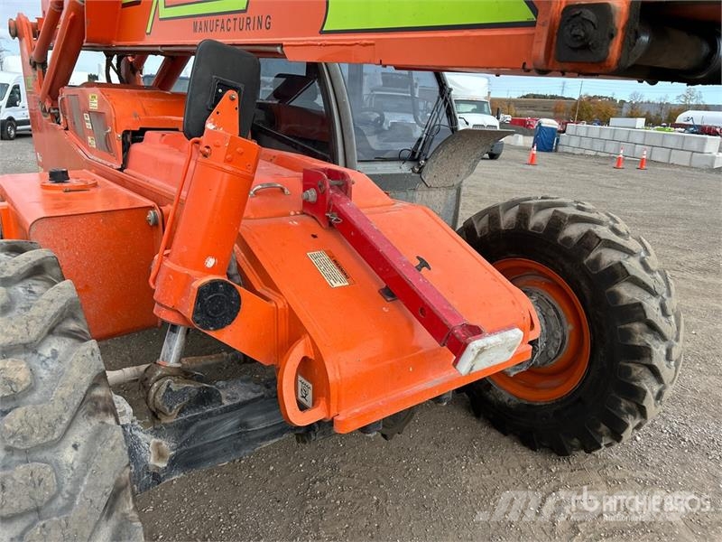 Xtreme XR1045 Telehandler 텔러 핸들러