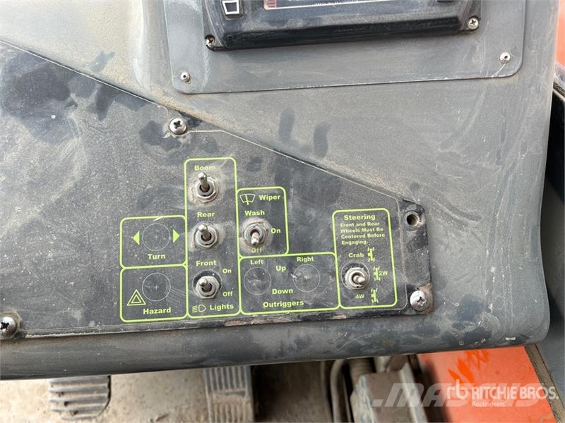 Xtreme XR1045 Telehandler 텔러 핸들러