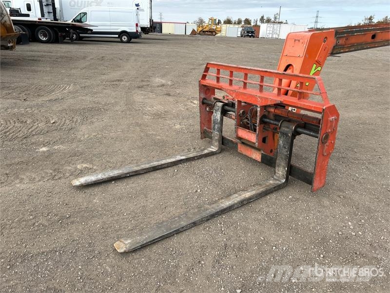 Xtreme XR1045 Telehandler 텔러 핸들러