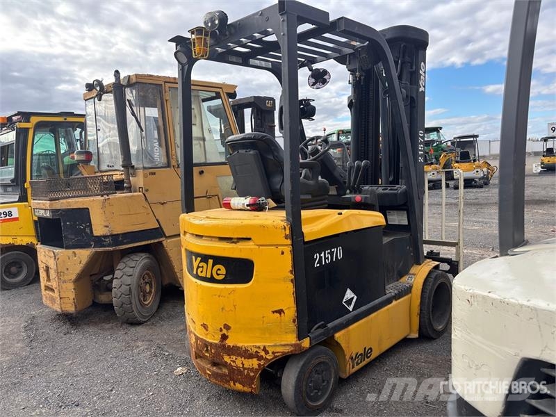 Yale 4350 lb Electric Forklift Električni viličari