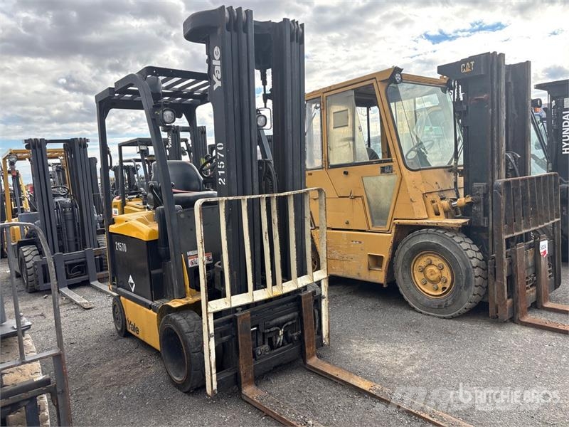 Yale 4350 lb Electric Forklift Električni viličari