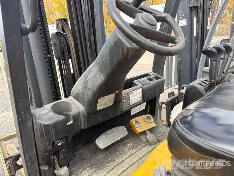 Yale 4350 lb Electric Forklift Električni viličari