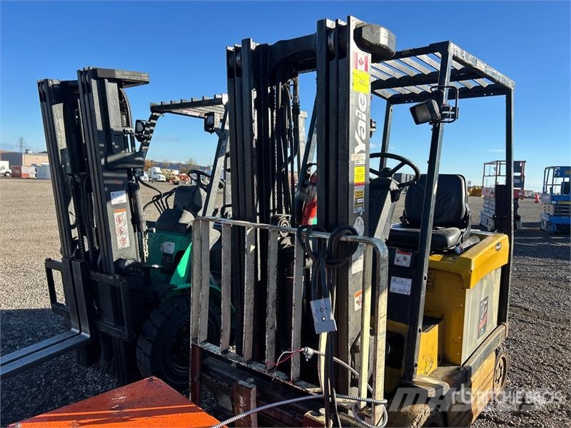 Yale ERC050ZGN48TE082 5000 lb Electric Forklift Elektrostapler