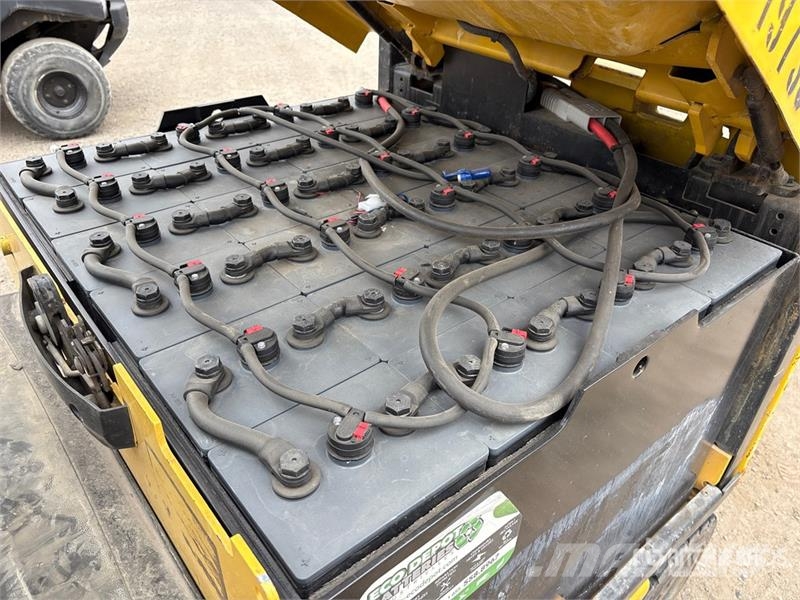 Yale ERC060VGN48TE088 4450 lb Electric Forklift Električni viličari