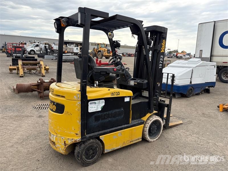 Yale ERC060VGN48TE088 4450 lb Electric Forklift Električni viličari