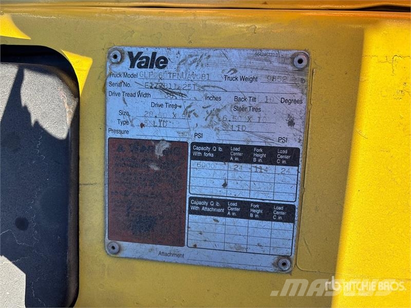 Yale GLP060TFNUAE81 6000 lb Pneumatic Tire Forklift Targoncák-Egyéb