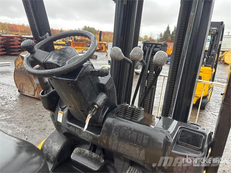 Yale GP060MX 2700 lb Forklift شاحنات ذات رافعات شوكية - أخرى