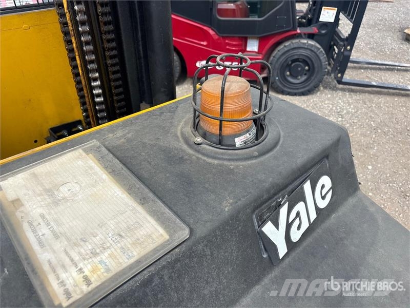 Yale OS030BEN36TE095 2500 lb Order Picker Välitasokeräilytrukit