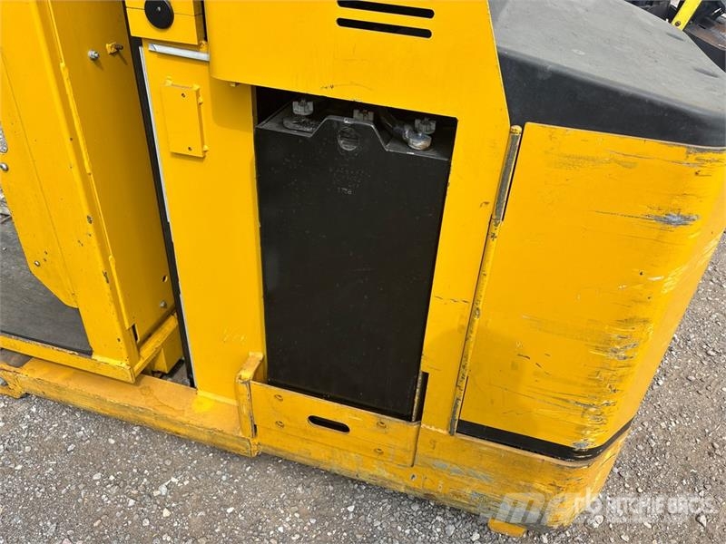 Yale OS030BEN36TE095 2500 lb Order Picker Välitasokeräilytrukit