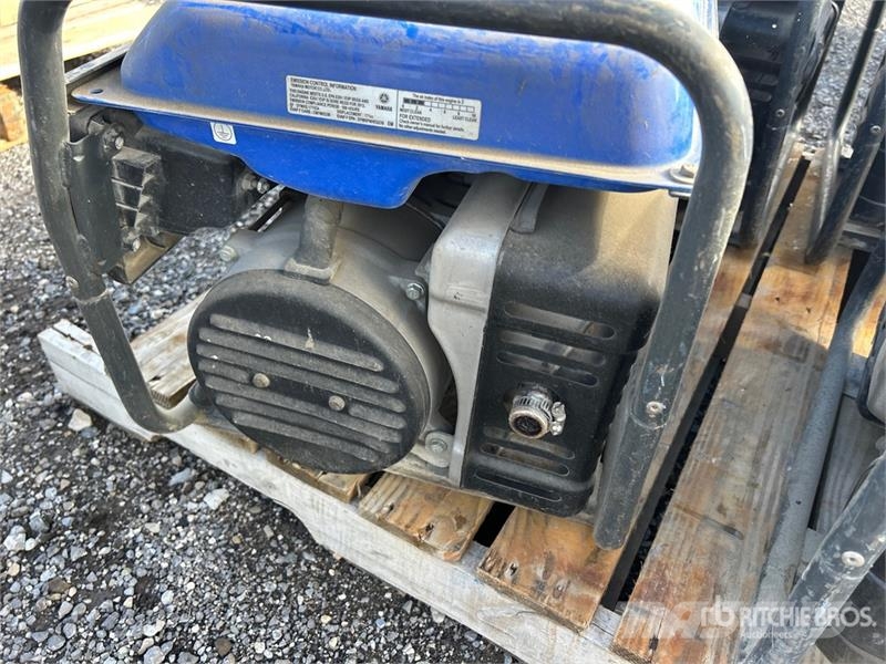 Yamaha of (4) Yamaha EF2600 Generator Set Dīzeļģeneratori