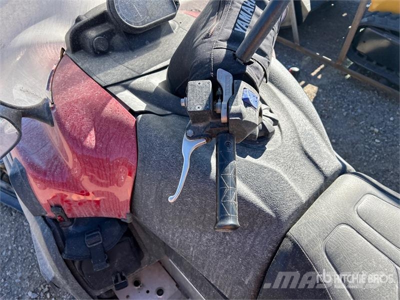 Yamaha VK1 Snowmobile Motas de Neve