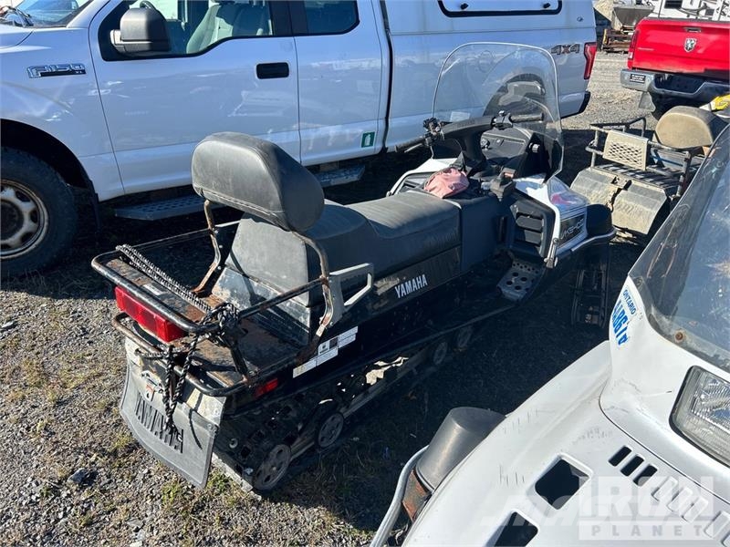 Yamaha VK540 Snowmobile Снігоходи