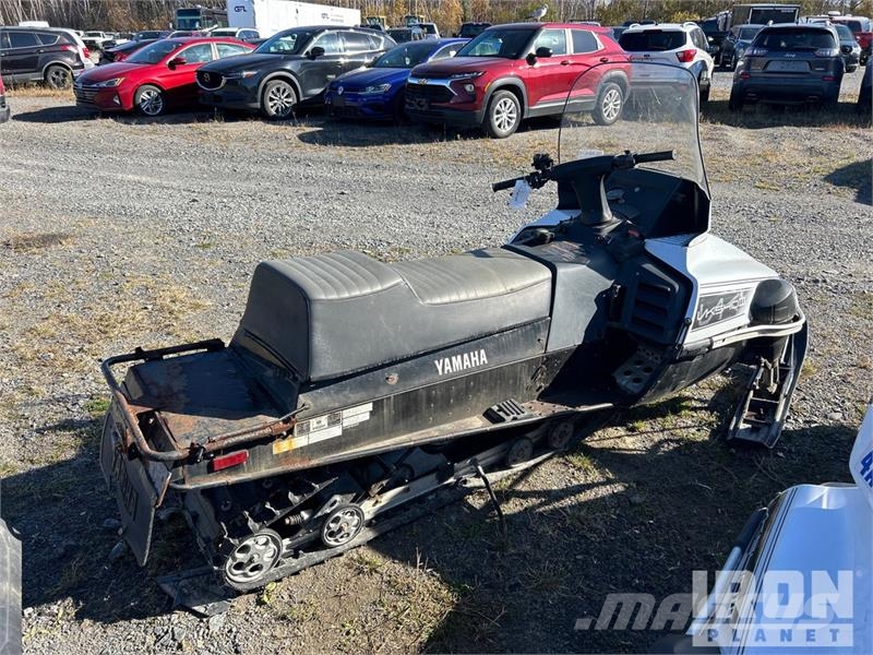Yamaha VK540 Snowmobile Снігоходи