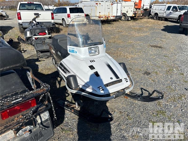Yamaha VK540 Snowmobile Снігоходи