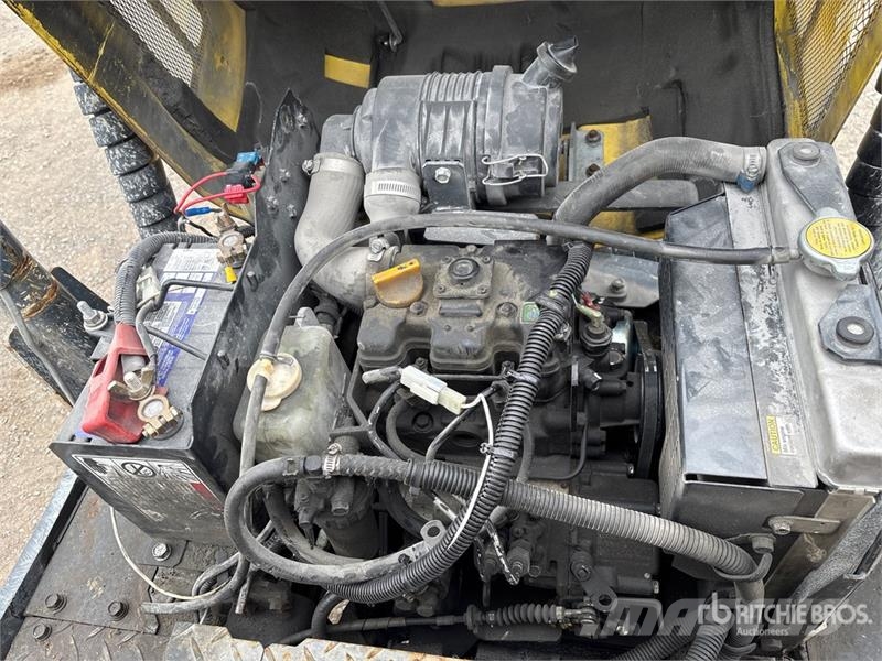 Yanmar C12R Stand-On Mini Crawler Dumper Ne cestni demperji
