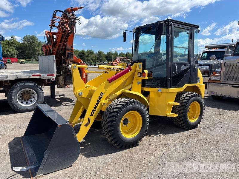 Yanmar V4-7 Wheel Loader Pale gommate