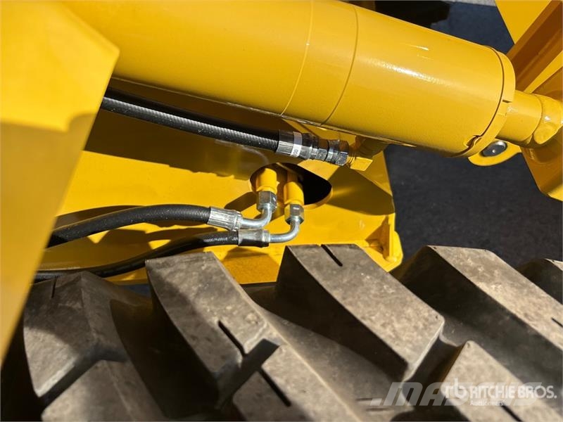 Yanmar V4-7 Wheel Loader Pale gommate