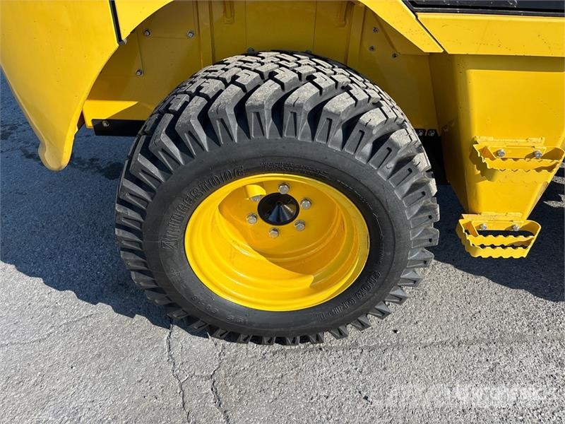 Yanmar V4-7 Wheel Loader Pale gommate