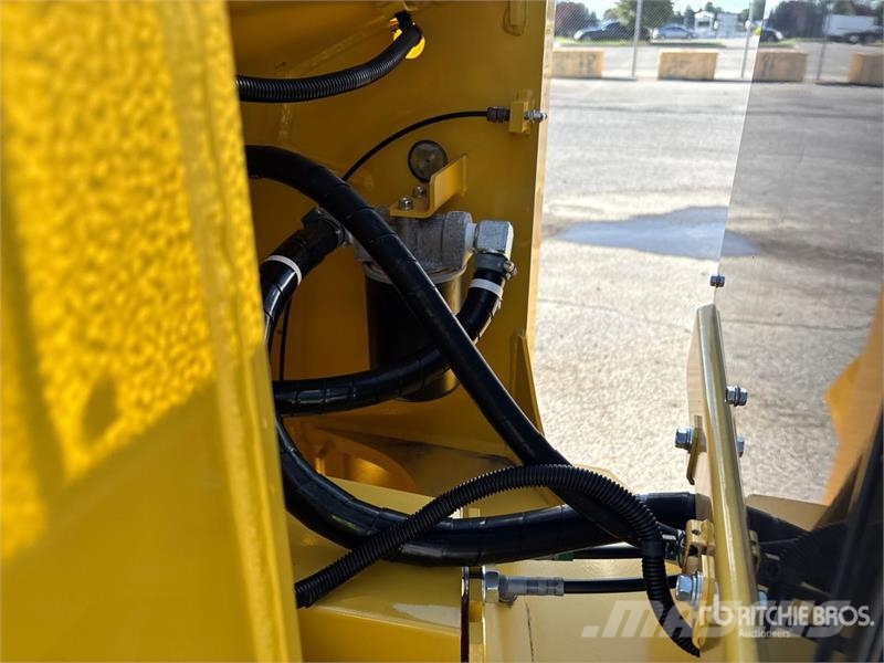 Yanmar V4-7 Wheel Loader Pale gommate