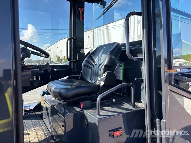 Yanmar V4-7 Wheel Loader Pale gommate
