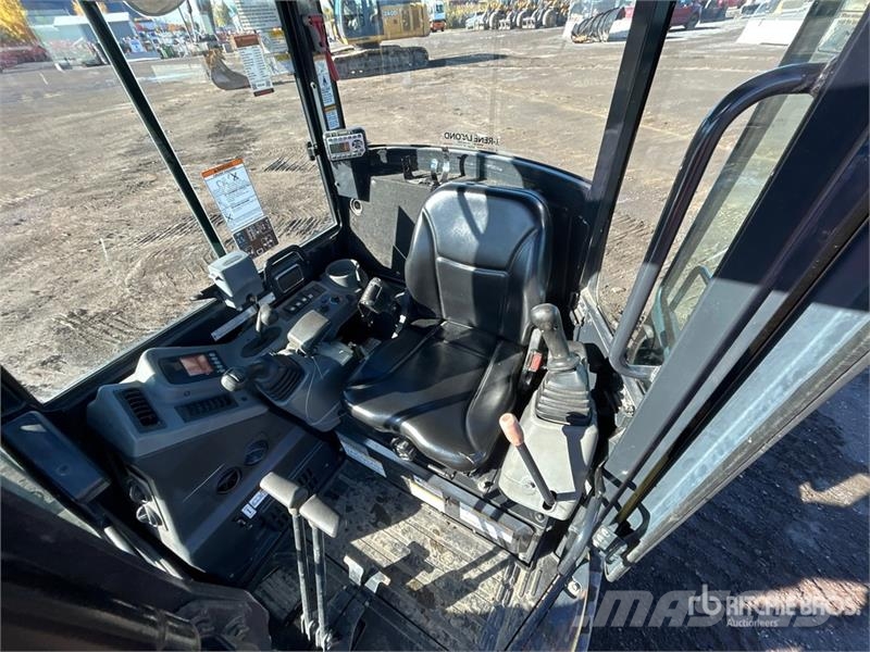 Yanmar ViO35-6A Mini bageri < 7t