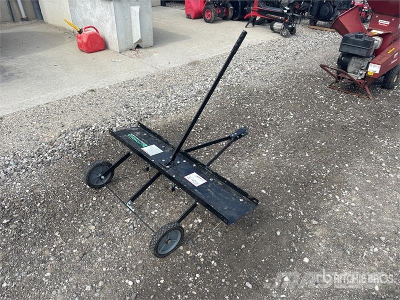 Yard Commander 40 Inch Lawn Dethatcher Ostatní komponenty