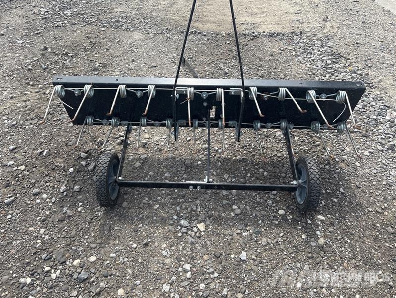  Yard Commander 40 Inch Lawn Dethatcher Ostatní komponenty