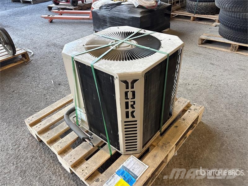 York H1DB024S06B Air Conditioner Heating and thawing equipment