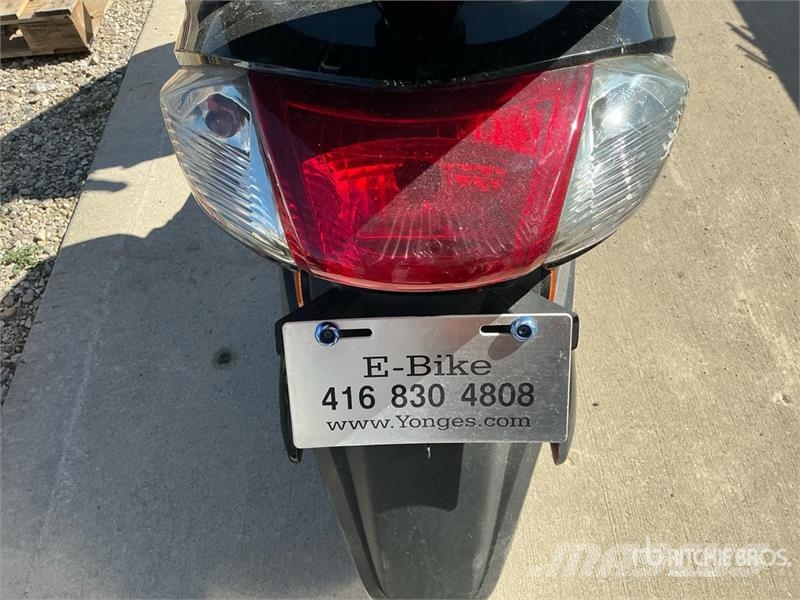 YoungesE E Bike Scooter Квадроциклы