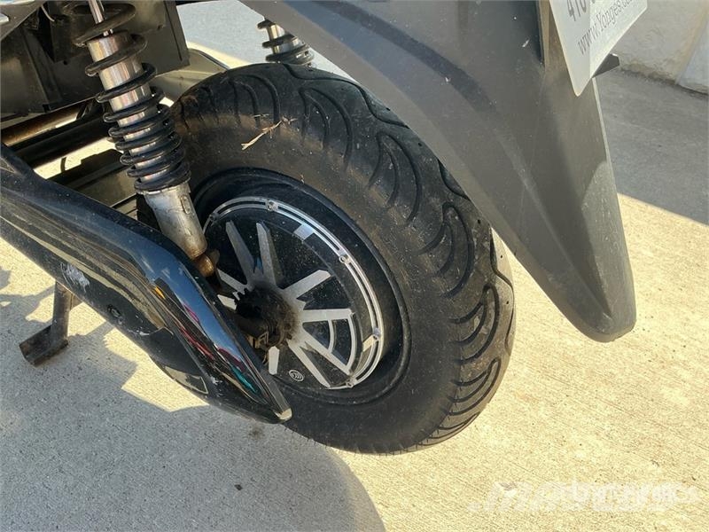 YoungesE E Bike Scooter Квадроциклы