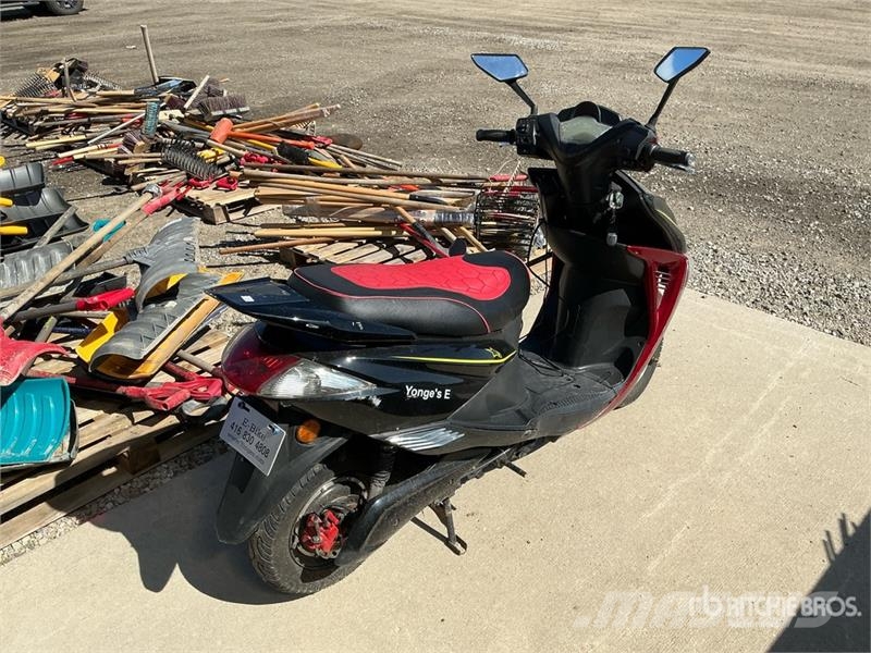 YoungesE E Bike Scooter Квадроциклы