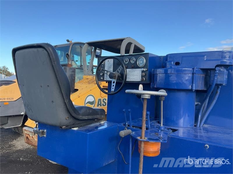 Zamboni Ice Resurfacer Autres équipements pour route et neige