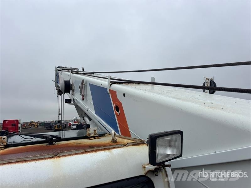 Zoomlion RT60 4x4x4 Rough Terrain Crane Raske maastiku tõstukid