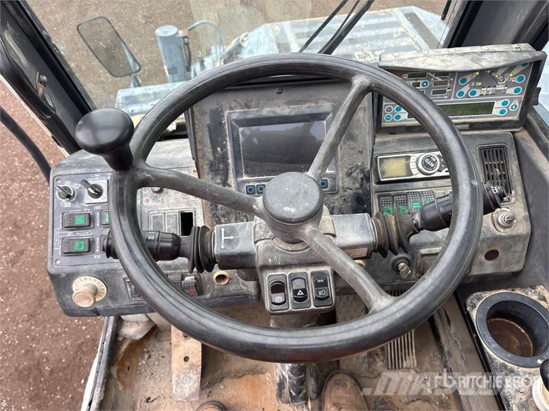 Zoomlion RT60 4x4x4 Rough Terrain Crane Raske maastiku tõstukid