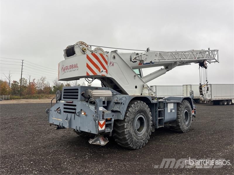 Zoomlion RT60 4x4x4 Rough Terrain Crane Raske maastiku tõstukid