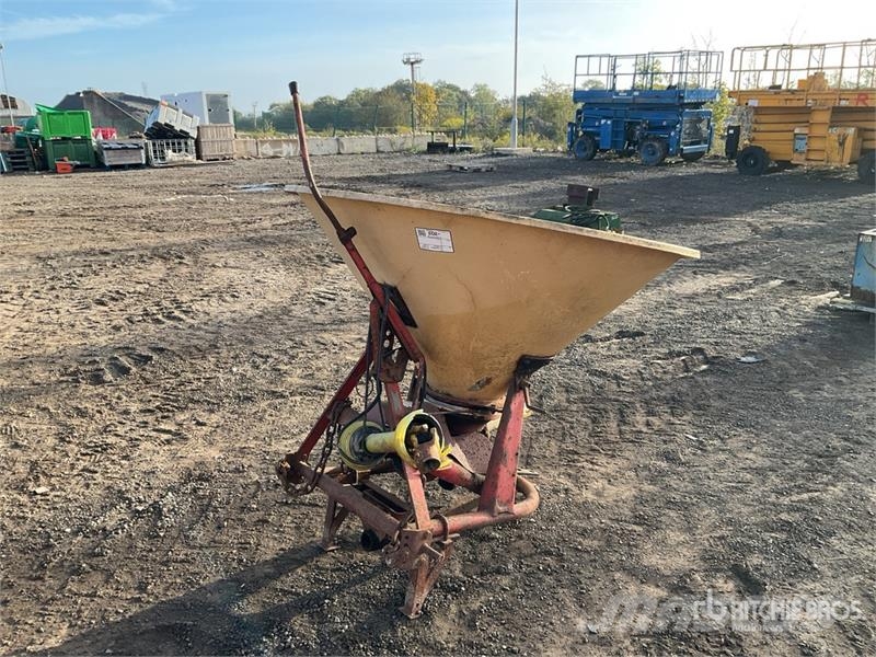  1.4 m 3-Point PTO Driven Fertilizer Spreader folyékony műtrágya permetező