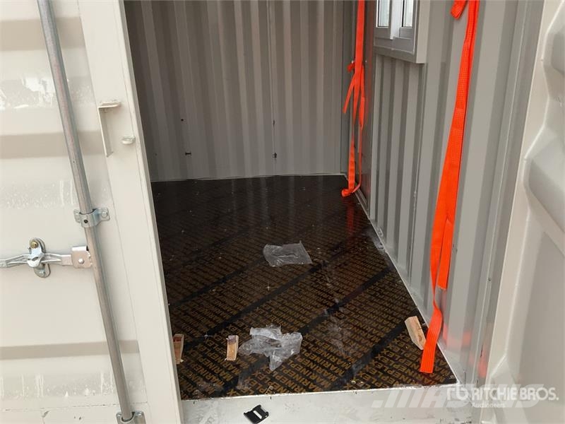 10Ft Storage Container (Unused) Контейнери для зберігання
