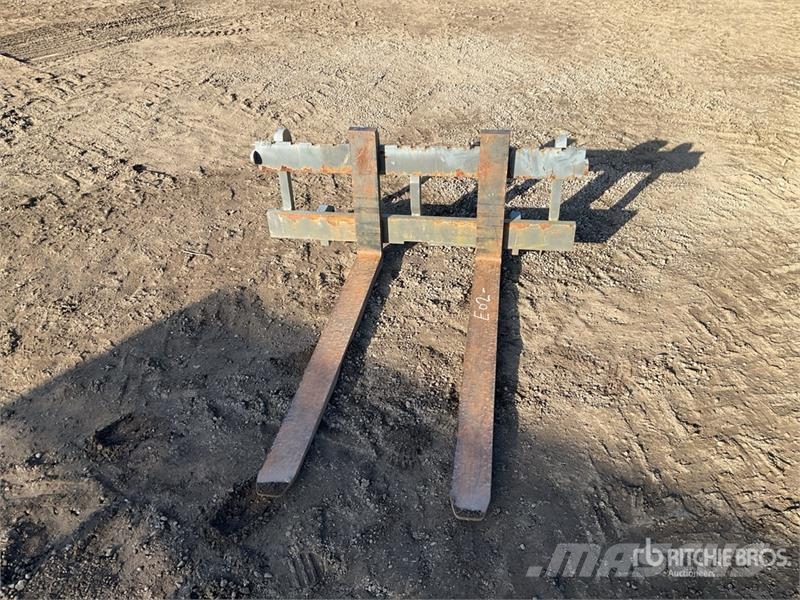  1200 mm Tractor Loader Fork Attachment شوكات