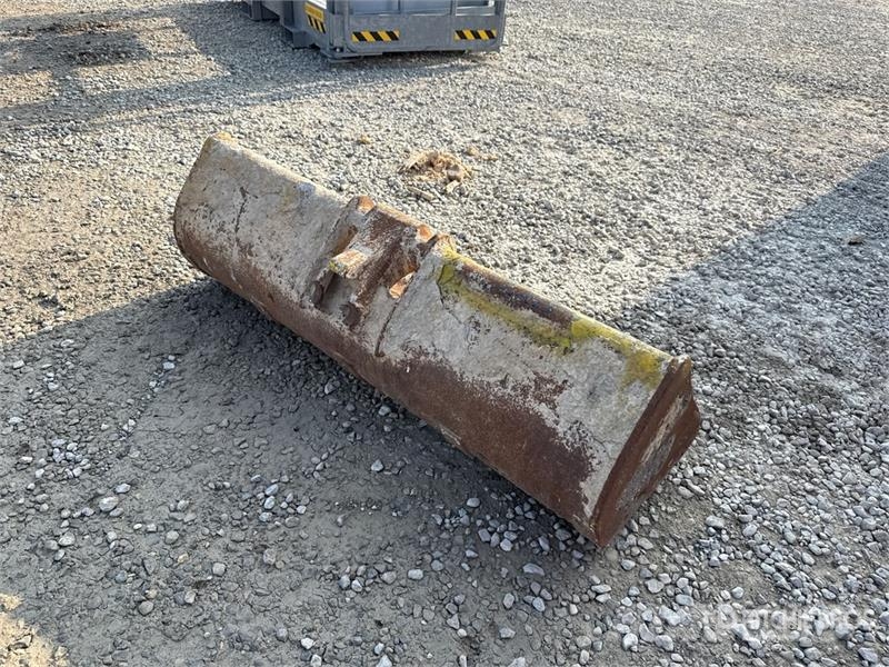  1300 mm Cleanup Excavator Bucket Kovalar