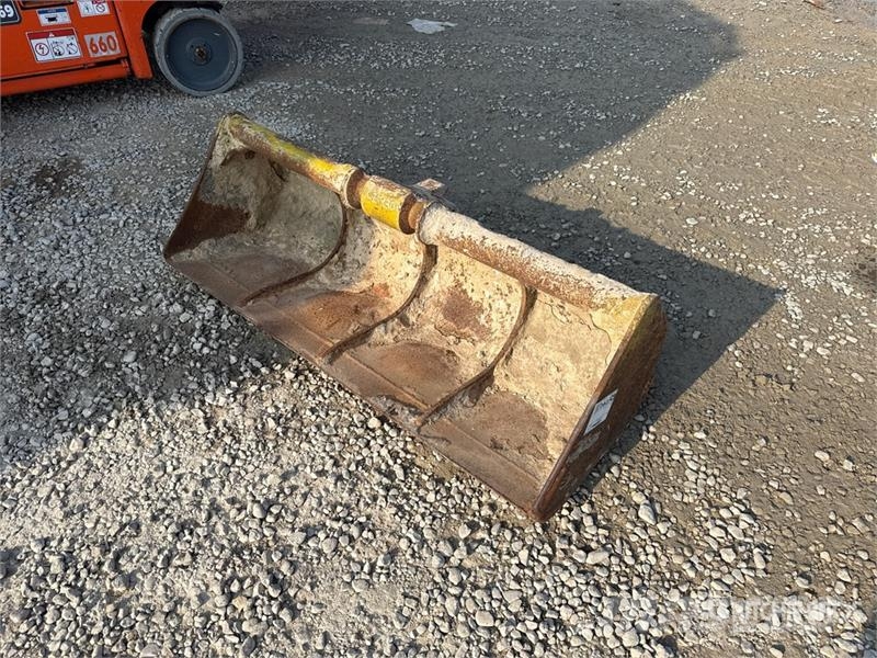  1300 mm Cleanup Excavator Bucket Kovalar