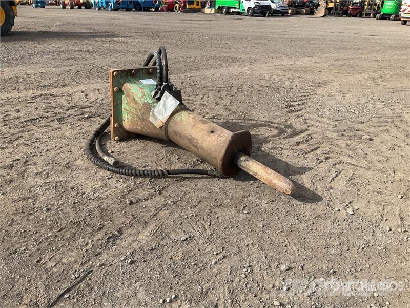 1540 mm Hydraulic Breaker Hammers / Breakers