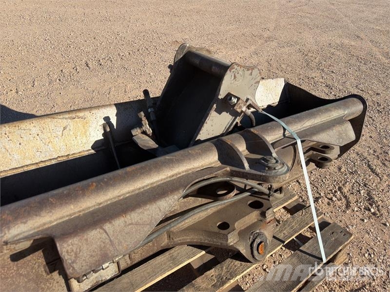 1800 mm Hydraulic Tilting Godet Excavator Bucket ( Kopad