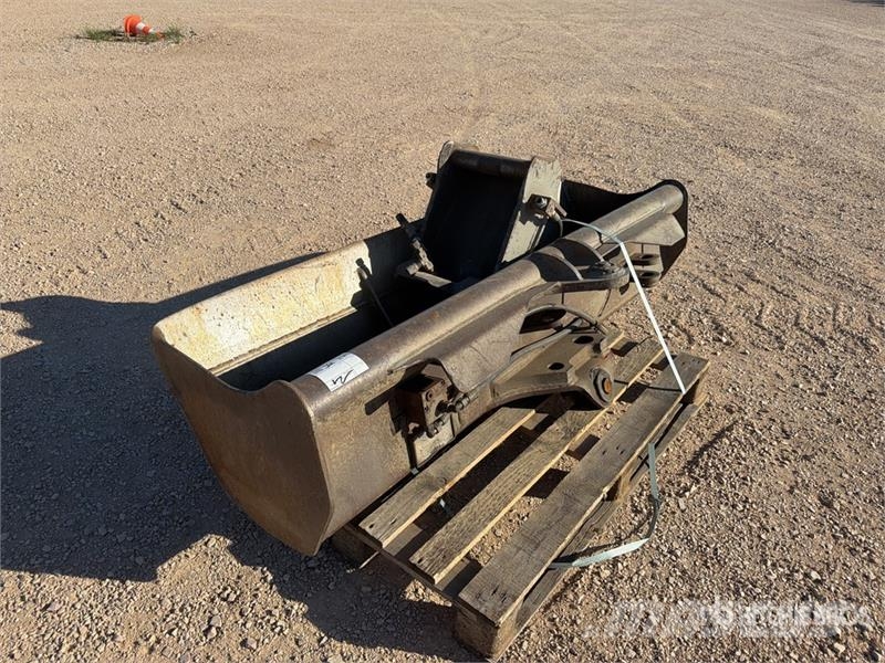 1800 mm Hydraulic Tilting Godet Excavator Bucket ( Kopad