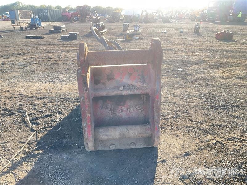  1900 mm Hydraulic Breaker مطارق / كسارات