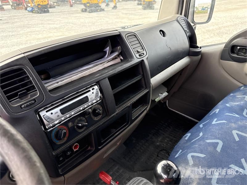  2015 Isoli PNT205 NHD 18.1 m on Nissan Cabstar Cab Avtokošare