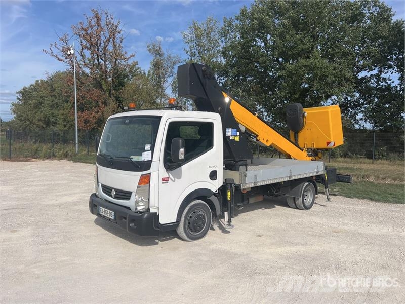  2016 Movex TLR 15 15 m on  Renault  Maxity 140 DXI Avtokošare