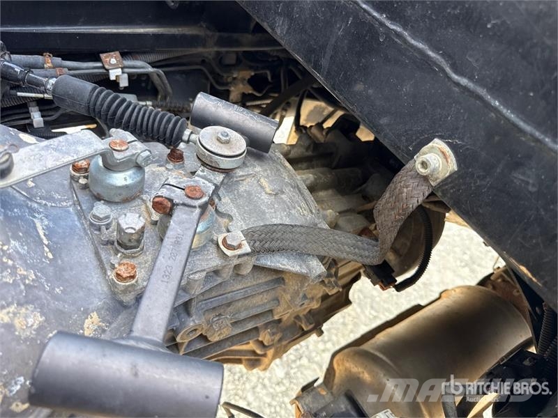 2017 Oil&Steel Snake 2010 H Plus 20 m on Nissan Ca Lastbilmonterede lifte